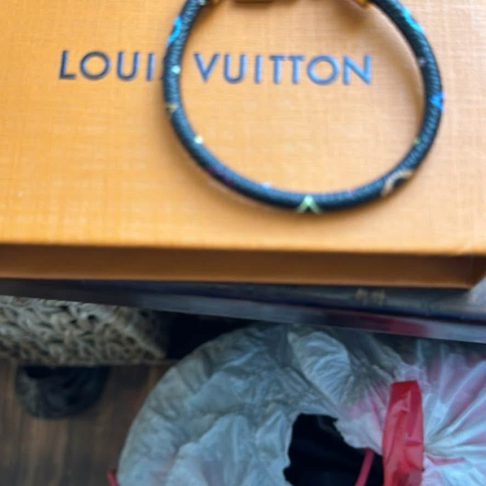 Louis Vuitton Black and Gold Bracelet - Picture 3 of 3